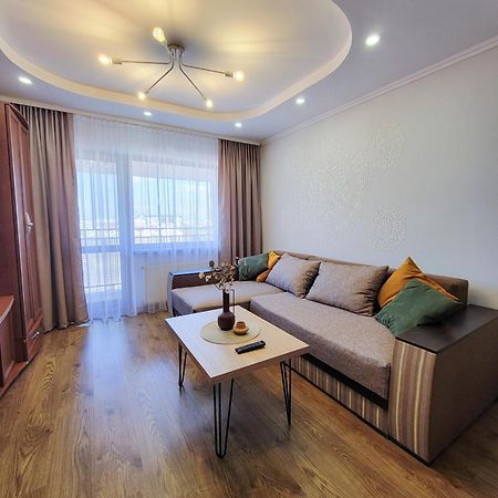 Сentral Ap4you.if Ivano-Frankivsk Exterior foto